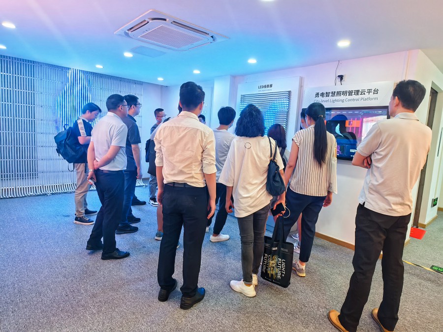 1687247870458503CEE1.jpg 36.jpg