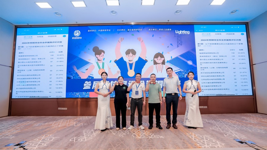 1723866439525245367C.jpg 29219653_副本.jpg