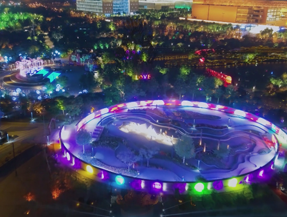 以燈光為幕，繪唯美愛情 | 勇電媒體屏打造浪漫南湖